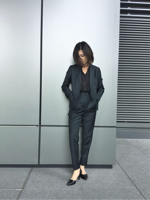 Nero e Verde(ネロ・エ・ヴェルデ)レディーススーツ | オーダースーツ  