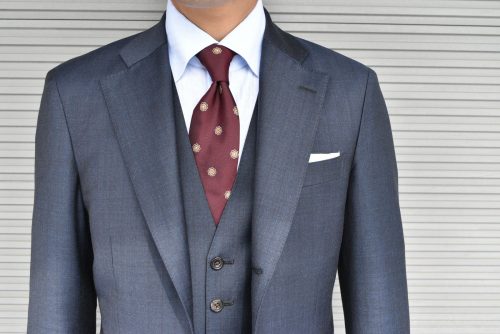 x93 【Ｂ体型】オーダースーツ ★MERINO CLUB★ L～ＬＬ相当 W97(2) グレー ３シーズン 中古 第５弾2023年新作春夏オーダースーツ｜日本橋店のスタッフ